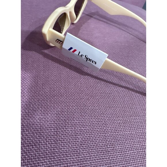 Le Specs Hypnosis Sunglasses in Ivory New Womens Sunnies - Picture 7 of 13